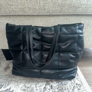 Quilted soft tote handbag